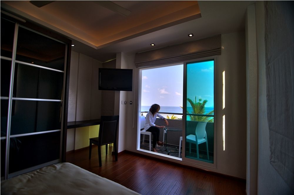 Fern Boquete Inn Hulhumale Bagian luar foto