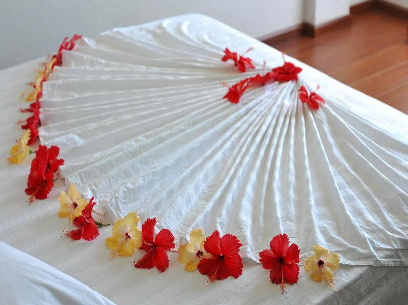 Fern Boquete Inn Hulhumale Bagian luar foto